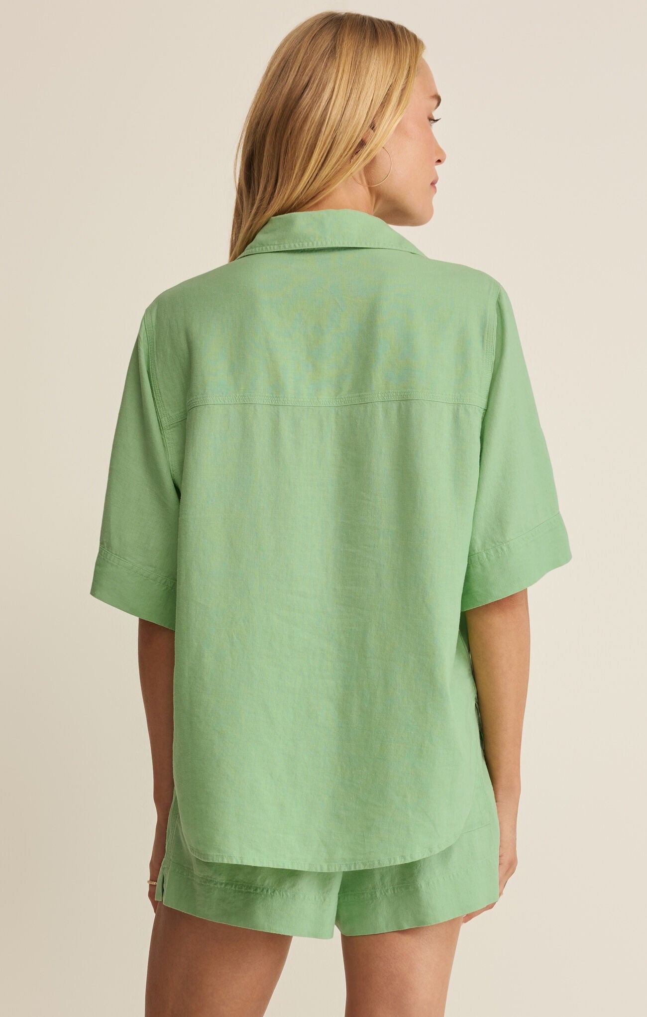 Expedition Button Top