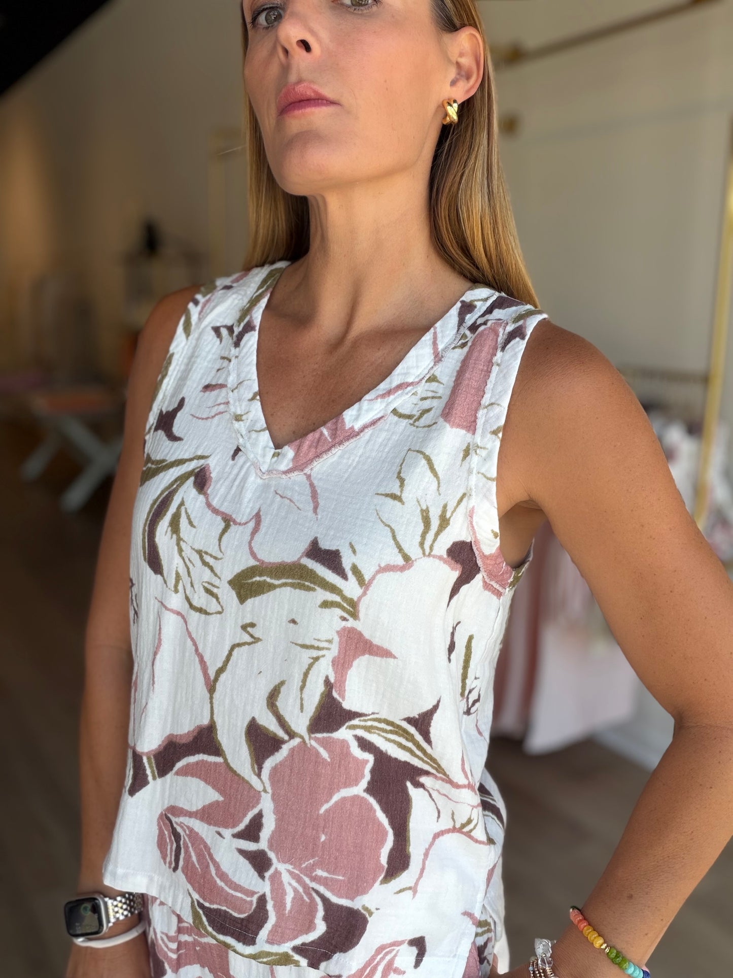 Summer Raw Edge Tank