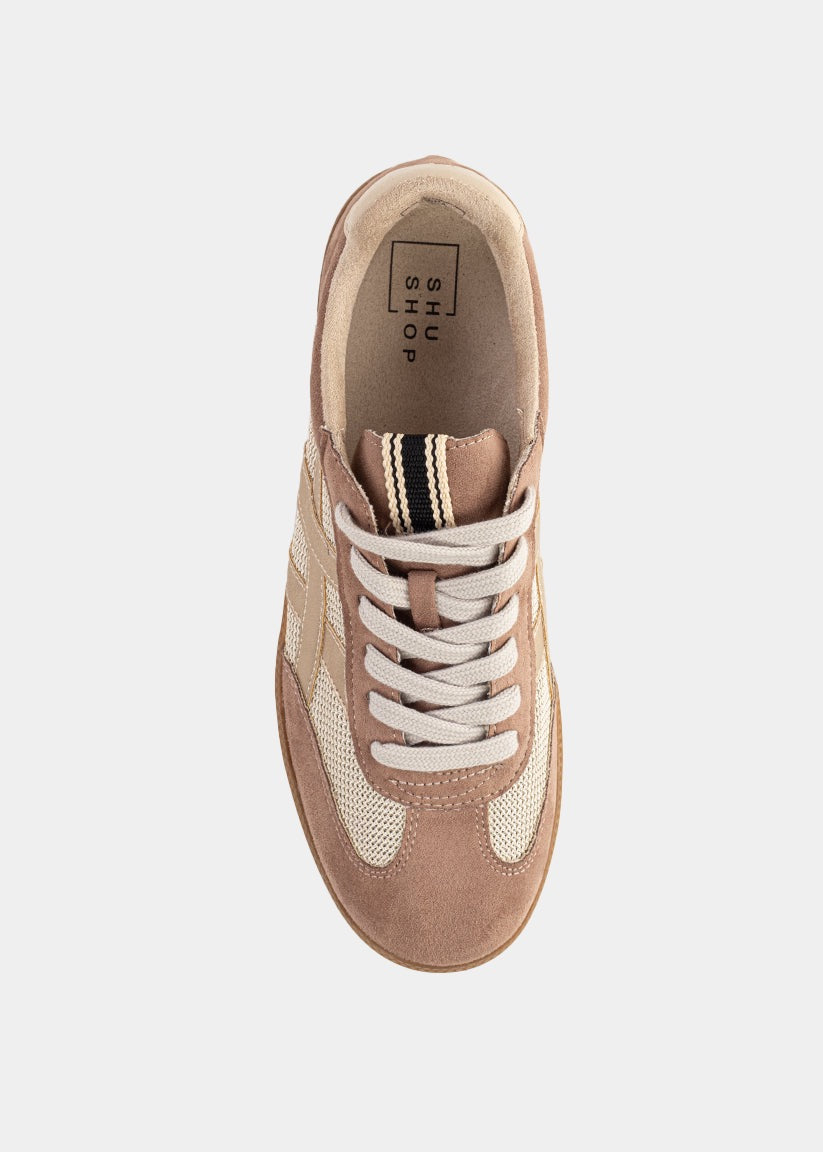 Sasha Sneaker