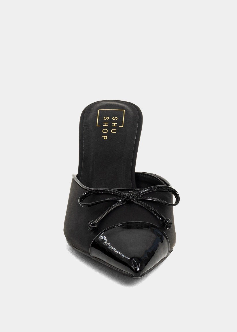 Naomi Mule