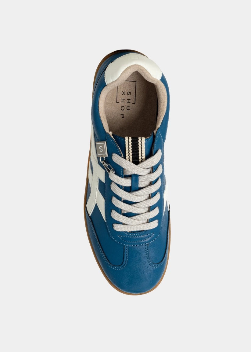 Sasha Sneaker