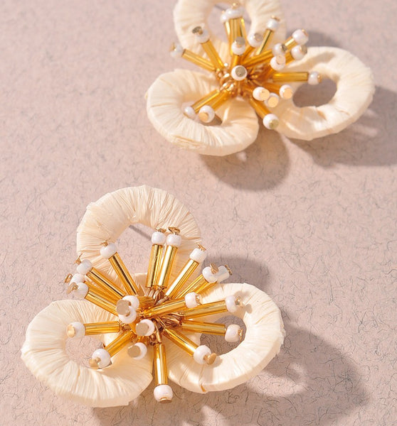 Raffia Floral Ivory Earring