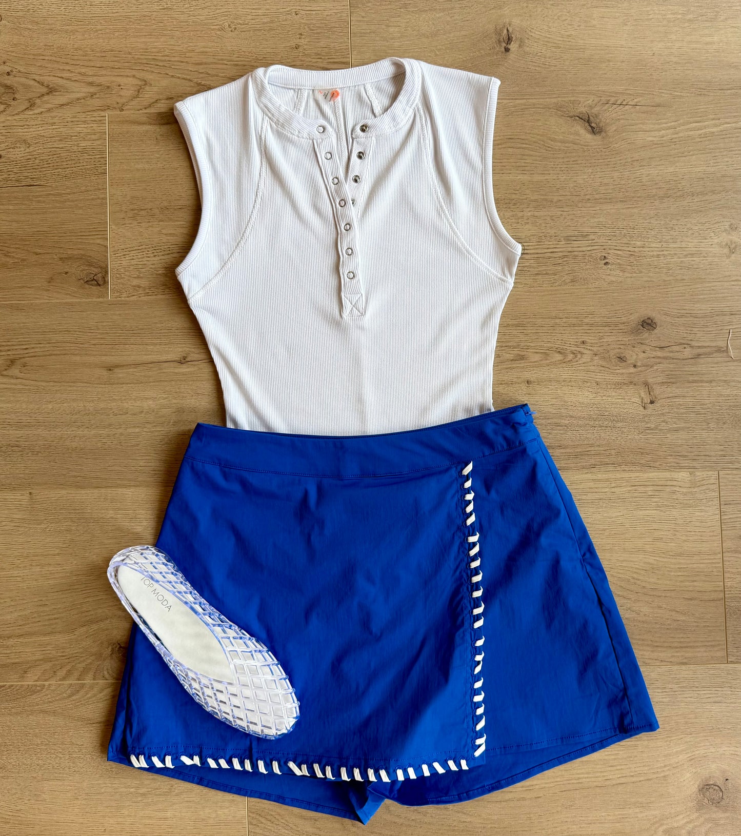 Contrast Whip Skort