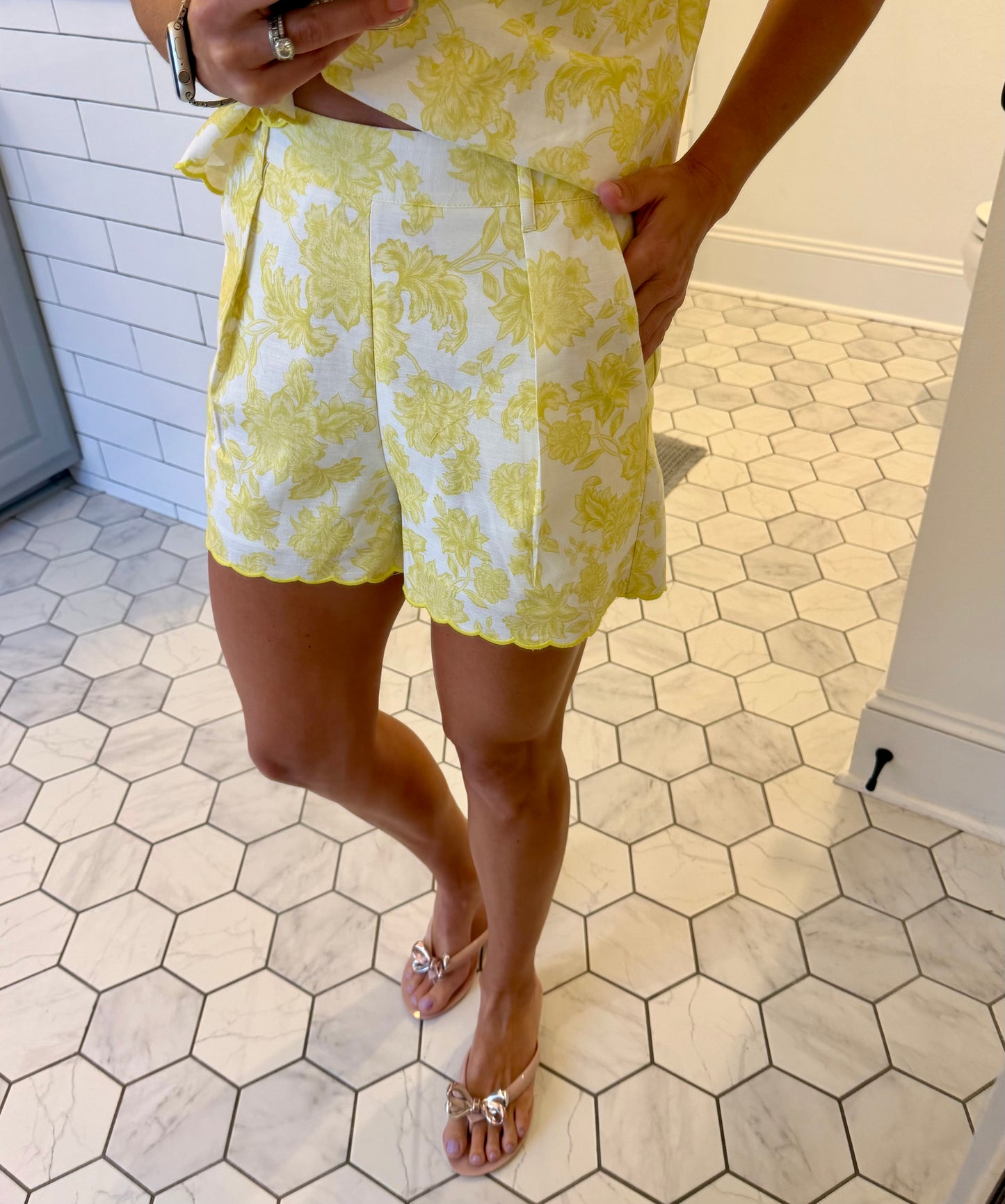 Butter Botanical Short