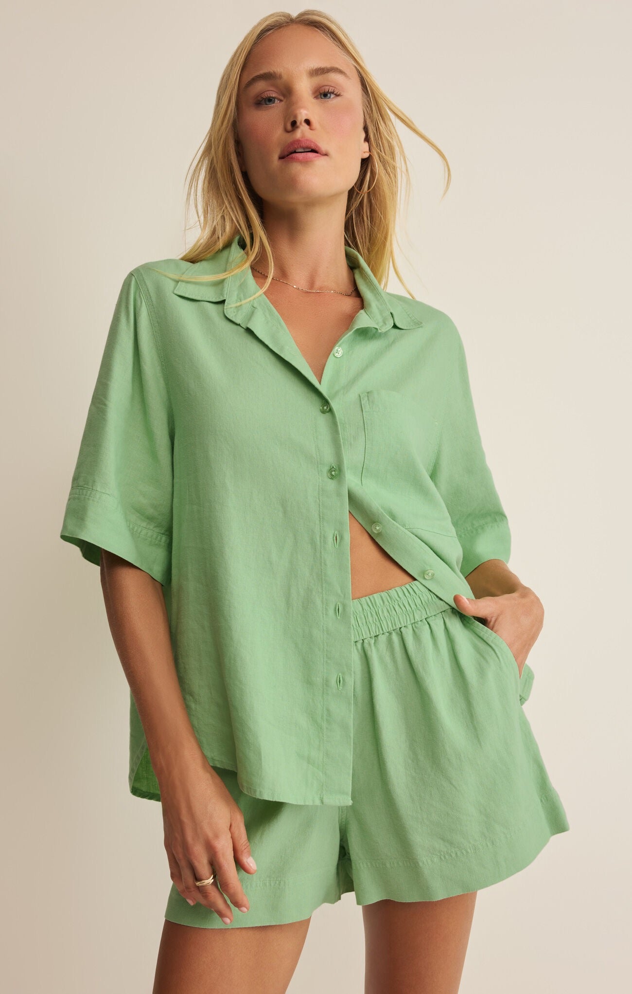 Expedition Button Top