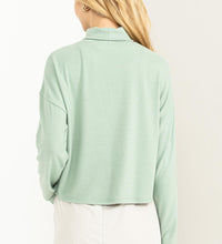 Iceberg Cozy Top