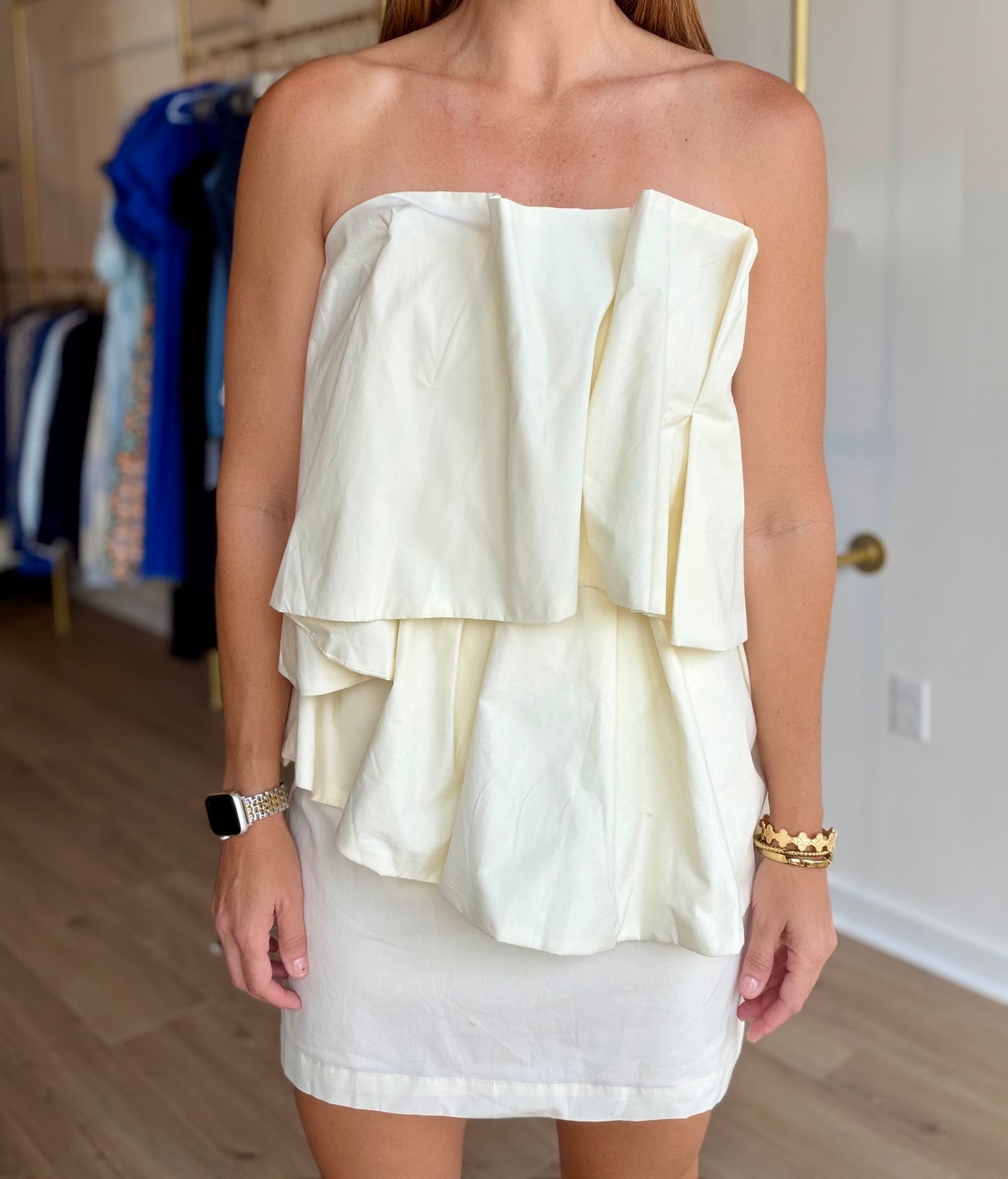 Lucious Cream Mini