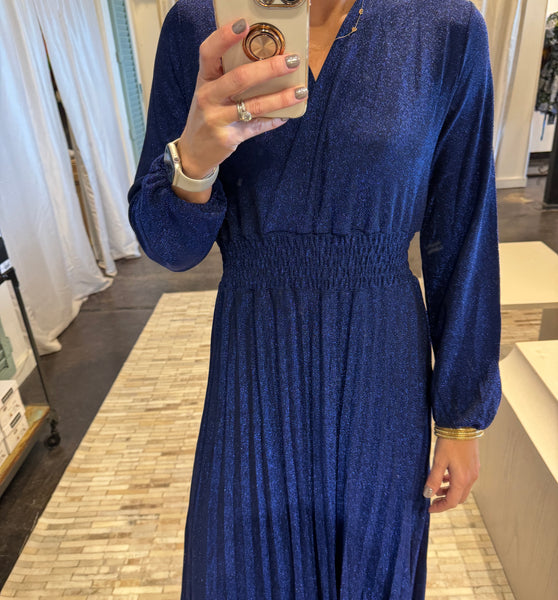 sapphire shiny maxi