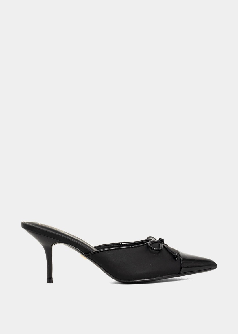 Naomi Mule