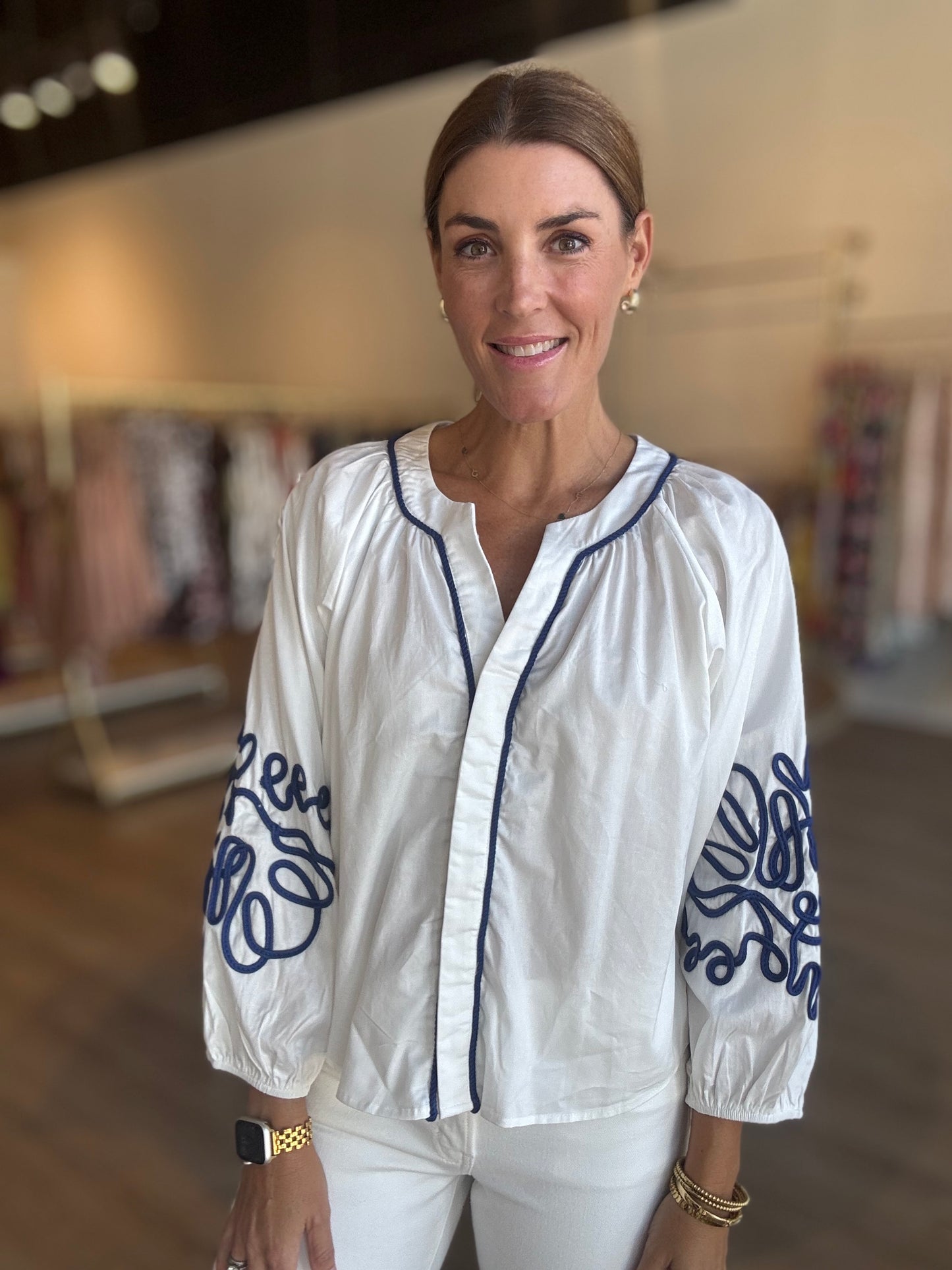 Evy Embroider Blouse