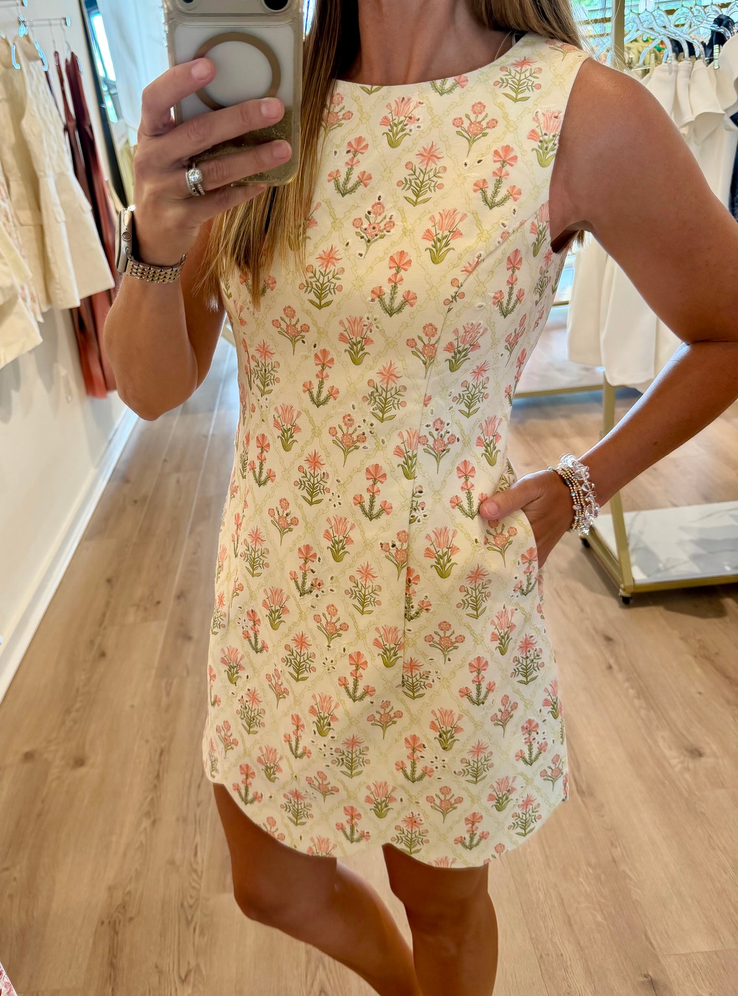 Coral Print Scallop Mini